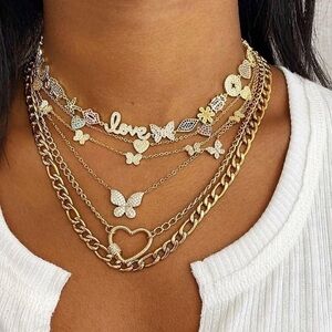 Gemelli Happy Charm Choker Necklace - NWOT